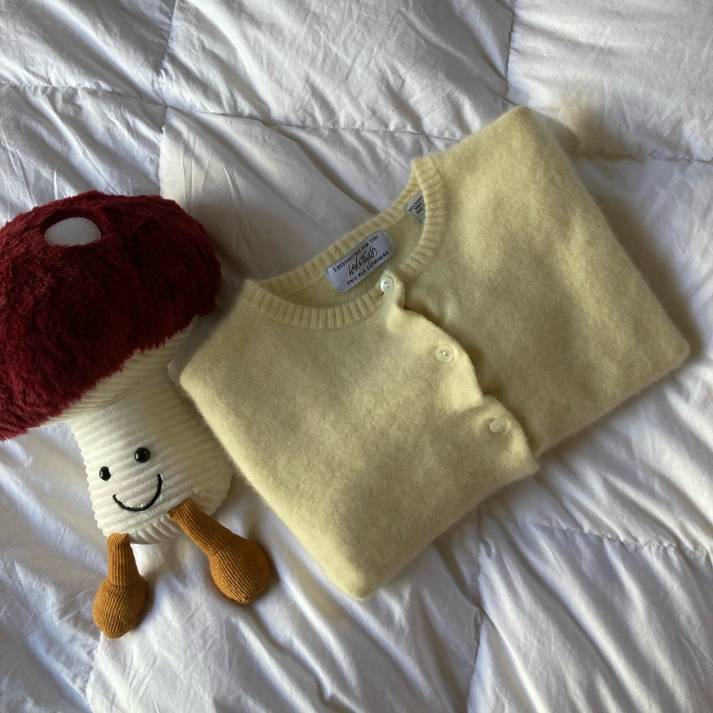 Cashmere yellow button up
